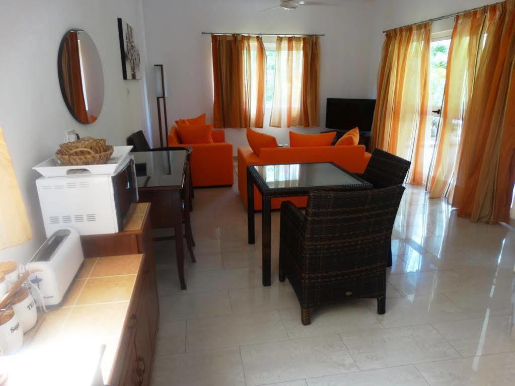 Cote D'Or Chalets Anse Volbert Village 外观 照片