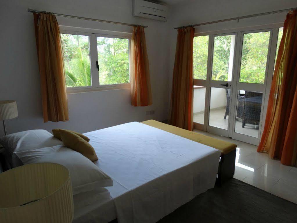 Cote D'Or Chalets Anse Volbert Village 外观 照片