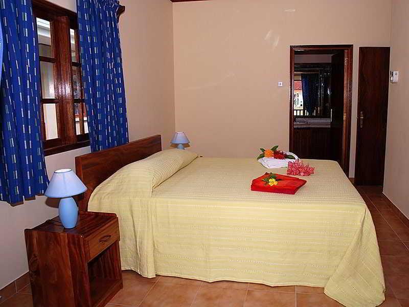 Cote D'Or Chalets Anse Volbert Village 外观 照片